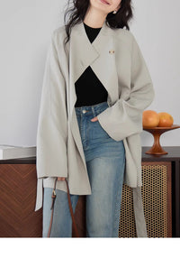 Damen Weit geschnittene Jacke mit modernen Details Nord Taschen in Khaki