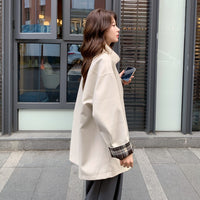 Damen Oversized Kurzmantel mit Stehkragen und kariertem Ärmelfutter Nord Taschen in Ecru