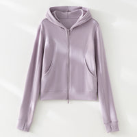 Damen Cropped Kapuzenjacke mit Reißverschluss und konturierten Eingrifftaschen Nord Taschen in Violettes Oberteil