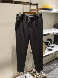 Herren Elegante Jogginghose im Tapered Schnitt mit Bundfalten und Kordelzug Nord Taschen in Schwarz