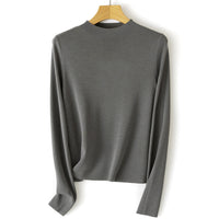 Damen Feinstrick-Pullover mit kurzem Stehkragen und schmaler Silhouette Nord Taschen in Morgennebelgrau