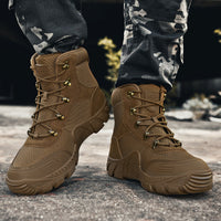 Herren taktische Stiefel mit verstärktem Knöchelschutz und rutschfester Sohle in Braun