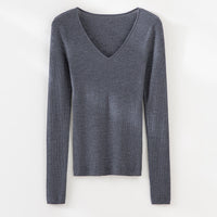 Damen Feiner gerippter Feinstrickpullover mit V-Ausschnitt und taillierter Silhouette Nord Taschen in Anthrazitgrau