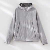 Herren leichte wind- und wasserabweisende Kapuzenjacke mit Fleece‑Innenfutter und Frontreißverschluss Nord Taschen in Grauviolett