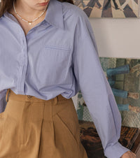Damen Oversized Hemdbluse mit Brusttasche Nord Taschen in Sonnenblau
