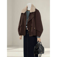 Damen Kurze Oversize-Bomberjacke mit Teddykragen und Druckknopfdetails Nord Taschen in Khaki-Braun