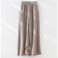 Damen Cropped Kapuzenjacke mit Reißverschluss und konturierten Eingrifftaschen Nord Taschen in Khaki (Hose)