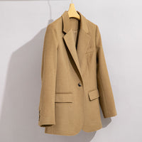 Damen Lang geschnittener Wollmix-Blazer mit Ein-Knopf-Verschluss und Pattentaschen Nord Taschen in Kamel (Oberteil)