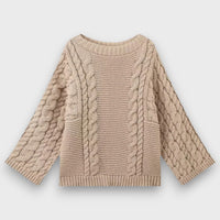 Knita – Grobstrickpullover mit Zopfmuster in Beige