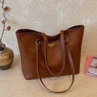 Damen elegante Tragetasche aus hochwertigem Kunstleder Nord Taschen in Braun
