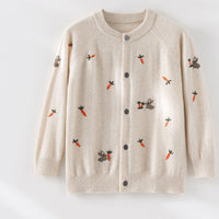 Damen Geknöpfte Feinstrick‑Cardigan mit Hasen‑ und Karottenstickerei Nord Taschen in Beige