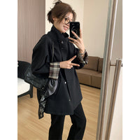 Damen Kurztrenchjacke im Oversize‑Boxy‑Schnitt mit Stehkragen und kariertem Ärmelaufschlag Nord Taschen in Schwarz