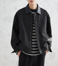 Herren Boxy-Zipjacke aus strukturiertem Baumwollmix mit Lederkragen und verdeckter Druckknopfblende Nord Taschen in Schwarz