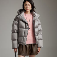 Damen Kurze boxy gesteppte Daunenjacke mit Kapuze Nord Taschen in Grau