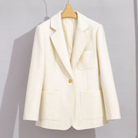 Damen Eleganter Wollblazer mit aufgesetzten Taschen Nord Taschen in Weiß