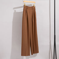 Damen Longline-Blazer mit verdeckter Knopfleiste und schmaler Silhouette Nord Taschen in Toffee-Hose