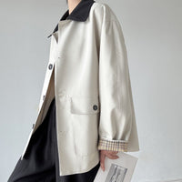 Damen Boxy Kurzjacke im leichten Trenchstil mit Kontrastkragen und kariertem Ärmelaufschlag Nord Taschen in Ecru