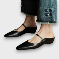 Ornella – Elegante Mules mit Riemchen in Schwarz
