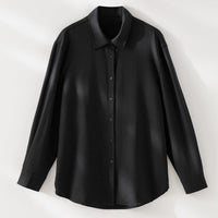 Damen Oversized Seidiges Hemd mit durchgehender Knopfleiste und Hemdkragen Nord Taschen in Schwarz Hemd
