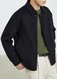 Herren Boxy Wollmix-Zipjacke mit verdeckter Knopfleiste und runden aufgesetzten Taschen Nord Taschen in Schwarz