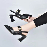 Evy - Orthopädische High Heels Sandalen | Kitten Heel mit Riemchensandalen in Schwarz