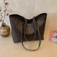 Damen elegante Tragetasche aus hochwertigem Kunstleder Nord Taschen in Kaffee