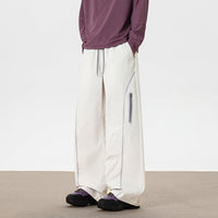 Herren Funktionale und modische Outdoor-Hose in Creme