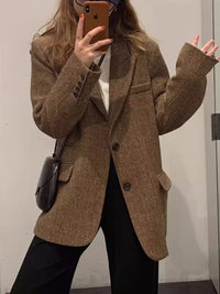 Damen Übergroßer Wollblazer Nord Taschen in Braun