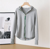Damen Sportjacke mit Kapuze und Reißverschluss Nord Taschen in Grau