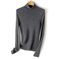 Damen Feiner Rollkragen-Feinstrickpullover mit schmaler Silhouette und elastischem Saum Nord Taschen in Mittelgrau meliert