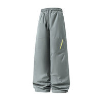 Unisex Weite wasserabweisende Outdoor-Hose mit hohem Bund und Reißverschlusstasche Nord Taschen in Silberschnee
