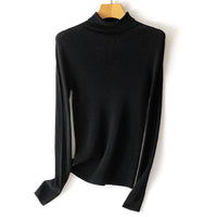 Damen Leichter Feinstrick-Rollkragenpullover mit fließender Passform Nord Taschen in Diamantschwarz