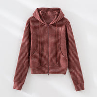 Damen Gestreifte Kapuzen-Zip-Strickjacke mit Eingrifftaschen und schmalem Rippbündchen Nord Taschen in Rot Gestreiftes Oberteil