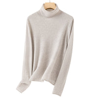 Damen Feiner Rollkragenpullover aus ultraleichtem Feinstrick mit schlanker Silhouette Nord Taschen in Haferkamel