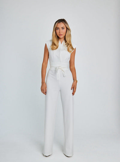 Artemisia® | Ärmelloser Damen-Jumpsuit mit Gürtel und Hose mit weitem Bein