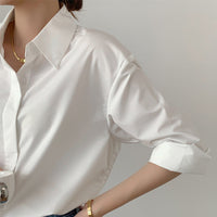 Damen Stilvolle Oversized Bluse Nord Taschen in Weiß