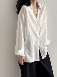 Damen Lässiges Leinenoptik-Longshirt mit Oversize-Schnitt und Brusttasche Nord Taschen in Weiß