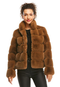 Damen Modische Daunenjacke mit hohem Kragen in Karamell