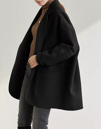 Damen stylischer und bequemer Oversized-Blazer Nord Taschen in Klavier Schwarz