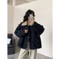 Damen Kurze Oversize-Boxy-Jacke mit Teddykragen und Druckknopfverschluss Nord Taschen in Dunkelblau