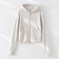 Damen Cropped Kapuzenjacke mit Reißverschluss und konturierten Eingrifftaschen Nord Taschen in Beiges Oberteil