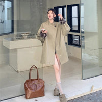 Damen Oversized Kurzmantel mit Stehkragen und kariertem Ärmelfutter Nord Taschen in Khaki‑Grün