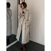 Damen Langer Trenchcoat mit Hochkragen, doppelter Sturmklappe und verstellbaren Manschetten Nord Taschen in Khaki