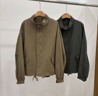 Damen Oversize Utility-Jacke mit Ballonärmeln und Kordelzug Nord Taschen in Kaffeebraun