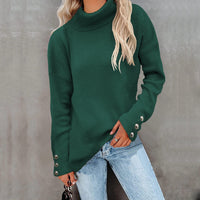 Lässiger Rollkragenpullover für Damen | Mit Knopfmanschetten in Grün