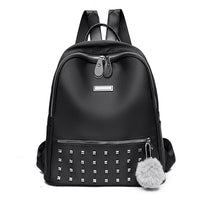 Damen modischer Rucksack mit Nieten und Pom-Pom Nord Taschen in Schwarz
