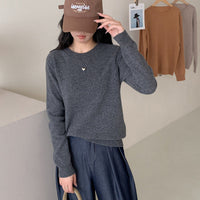 Damen Feiner Rundhals-Pullover aus Kaschmir-Mix mit gerippten Bündchen Nord Taschen in Koreanisches Grau