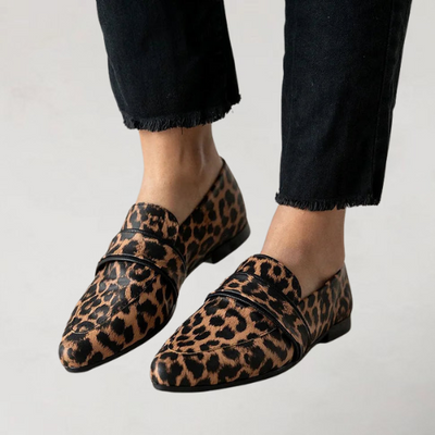 Isoria – Elegante Loafers mit verlängertem Zeh und kleinem Absatz