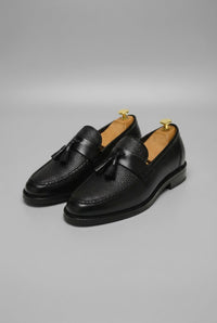 Orthopädische Herren Slipper mit Geflochtenem Design und Quasten – Klassische Loafer mit Arch Support in Schwarz