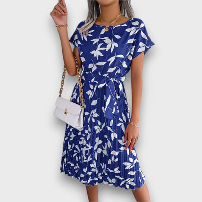 Florienne – Faltenkleid mit verspieltem Charme